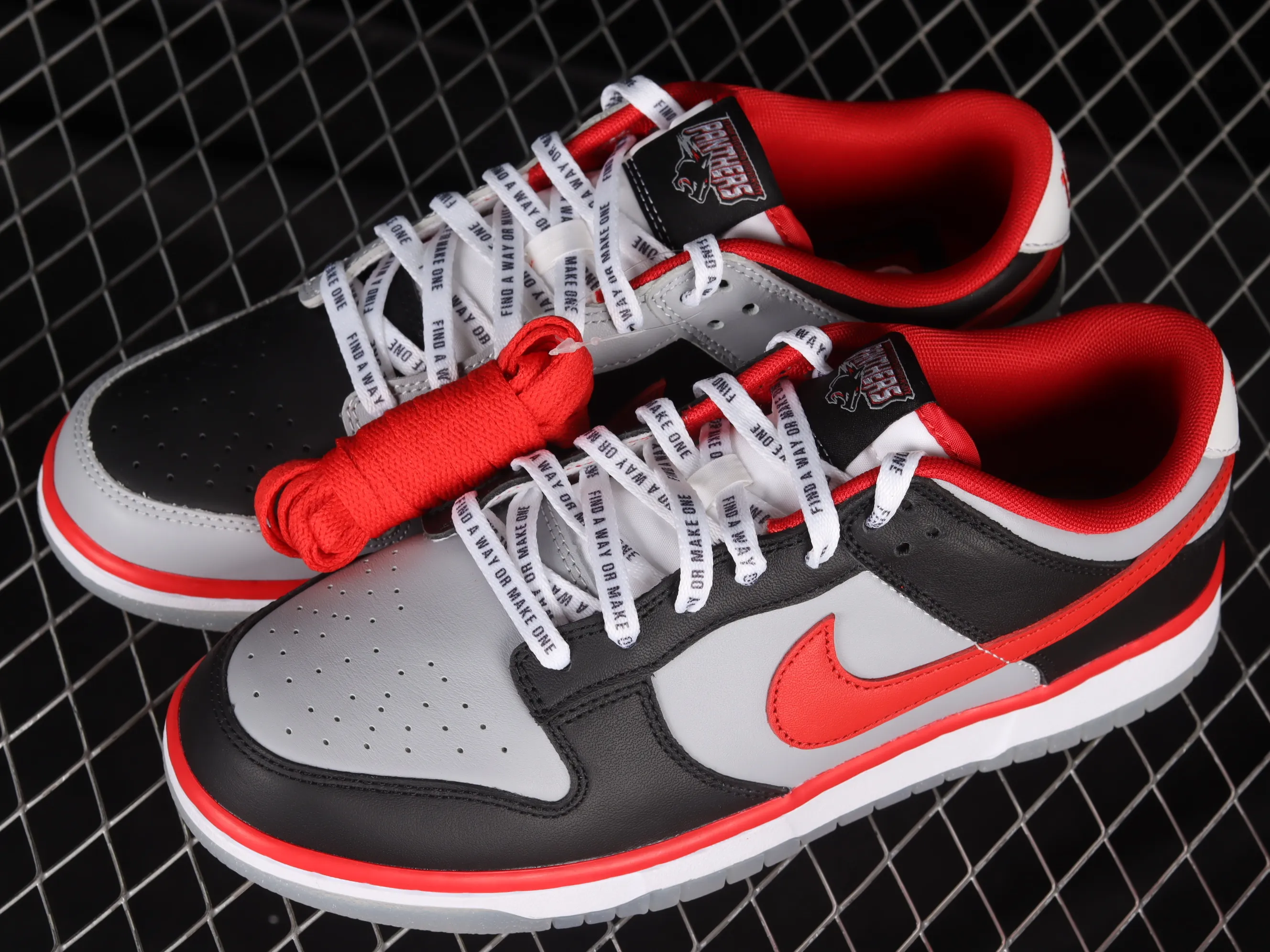 All Categories Nk SB Dunk Series Nk SB Dunk Low Low-top Sneakers C Version Cau